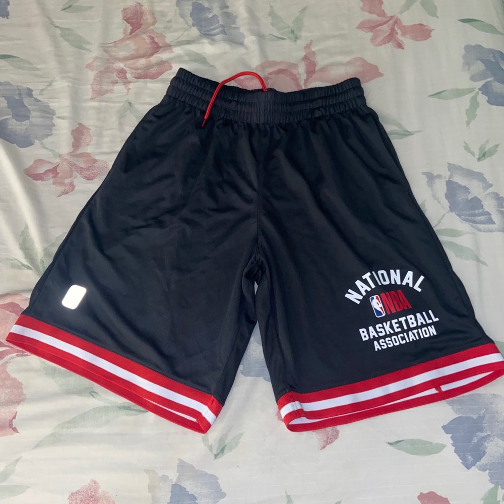 NBA shorts - Picture 3 of 5